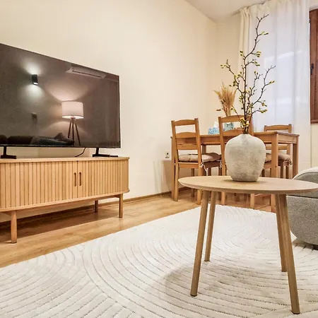 Relaxing In Kosara Near Lift By Flat Mаnager Apartment