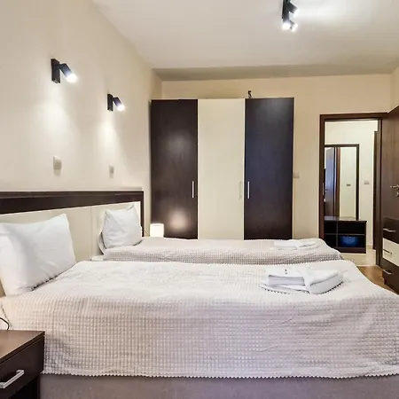 Apartment Relaxing In Kosara Near Lift By Flat Mаnager