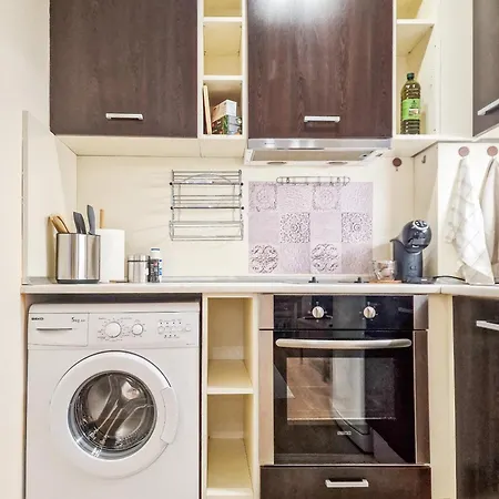 Relaxing In Kosara Near Lift By Flat Mаnager