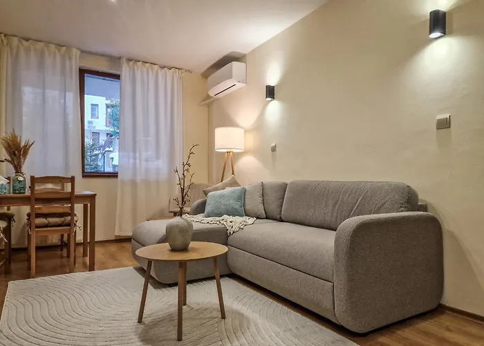 Relaxing In Kosara Near Lift By Flat Mаnager